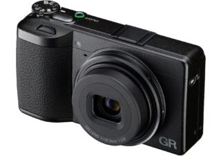 Ricoh GR IV HDF