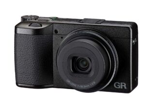 Ricoh GR IV